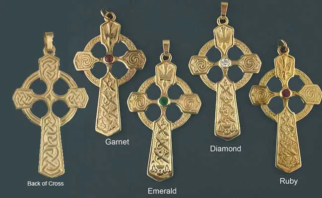 14K Gold Trinity Celtic Cross Pendant