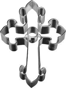 Ornate Cross Cookie Cutter With Internal Detail 8cm